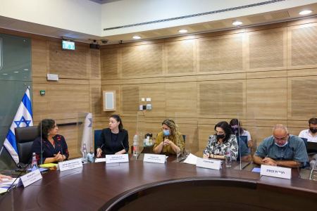 توما-سليمان: "المساواة الحقيقية تبدأ في مراحل الدخول لسوق العمل وليس عند الخروج منه"